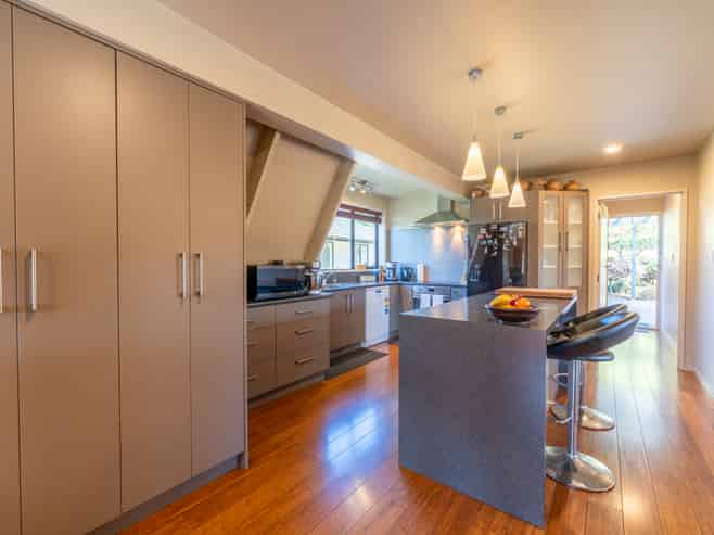 44 Benmore Street, Glenwood