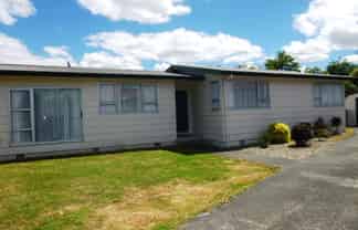 36 Abraham Crescent, Milson