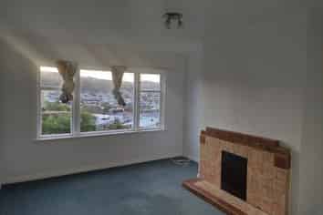 4/147 Owen Street , Newtown