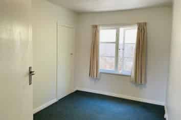 4/147 Owen Street , Newtown