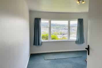 4/147 Owen Street , Newtown