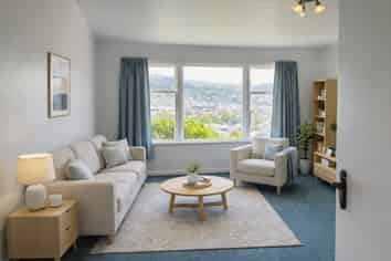 4/147 Owen Street , Newtown