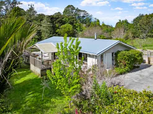 65 Mahurangi East Road, Sandspit