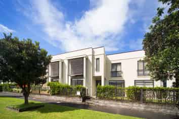 56 Bluegrey Avenue, Stonefields