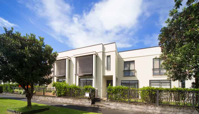 56 Bluegrey Avenue, Stonefields