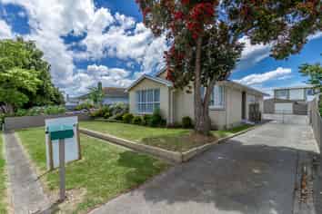 9 McLaren Crescent, Onekawa