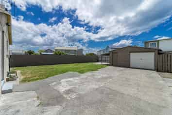 9 McLaren Crescent, Onekawa