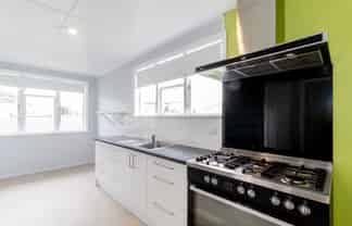 9 McLaren Crescent, Onekawa