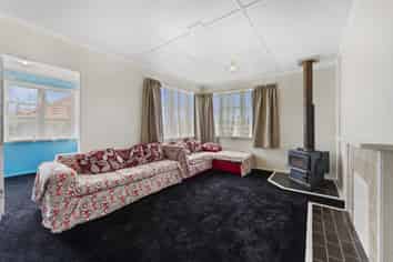 4 Severn Terrace, Roslyn