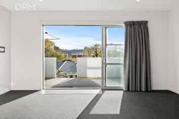 B/6 Bishops Place, Dunedin Central