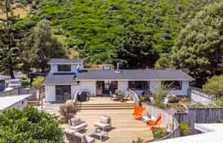 222 Main Road South, Raumati South