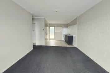 5/79 Lake Road, Frankton