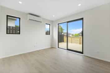 13C Southview Place, Wattle Downs