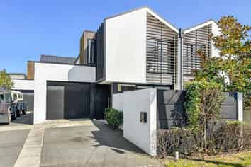 105 Caledonian Road, Saint Albans