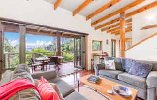 91 Ridge Road, Mahurangi East
