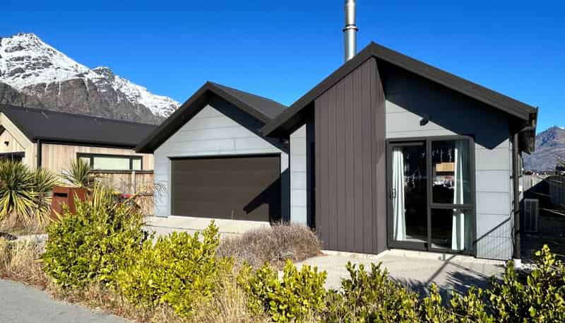 73 Jack Hanley Drive, Jacks Point