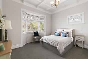 35 Ferryhill Road, Epsom