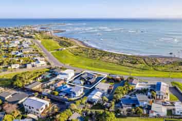 67 South Bay Parade, Kaikoura