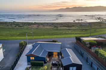67 South Bay Parade, Kaikoura