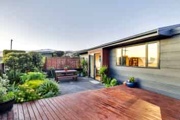 67 South Bay Parade, Kaikoura