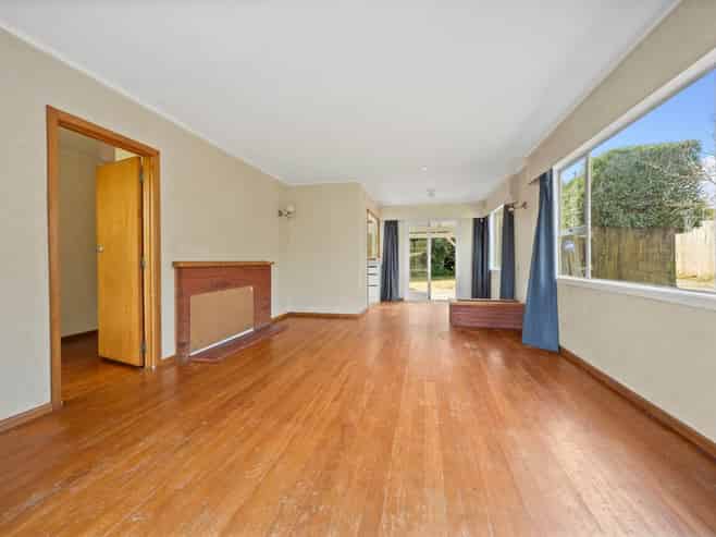 15 Zita Maria Drive, Massey