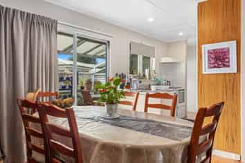 64 Riverside Drive, Whakatane
