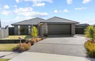27 Helicon Street, Pegasus