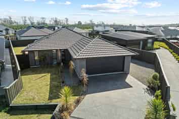 27 Helicon Street, Pegasus