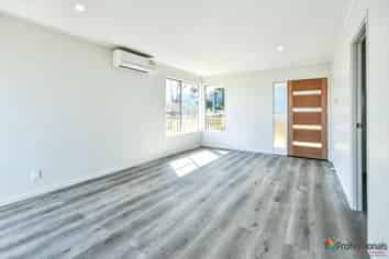 84 Ferndown Avenue, Papatoetoe