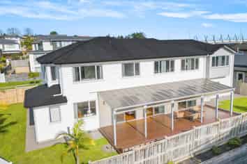 33 Lagonda Rise, Oteha