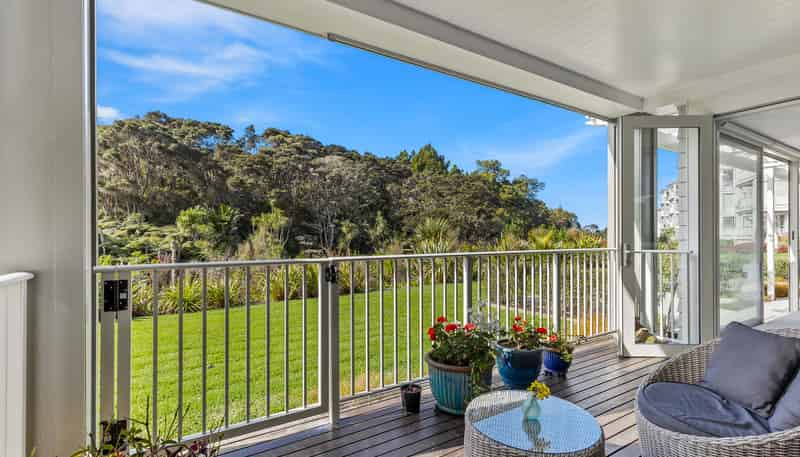 126 Eaves Bush Parade, Orewa