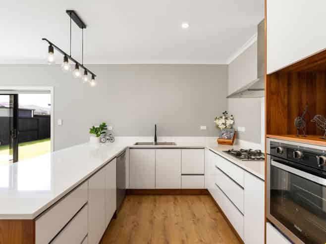 16 Maggie Place, Chartwell