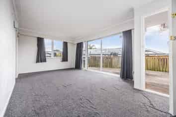 37 Dominion Road, Papakura
