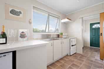 13  Kereru Place , Half Moon Bay