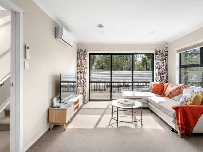 4/3 Manning Street, Hamilton Central