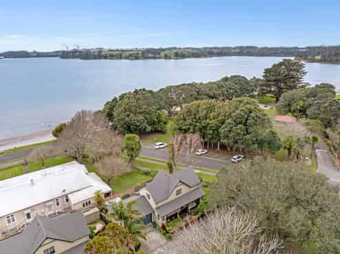 16 Rangiwhea Road, Waiuku