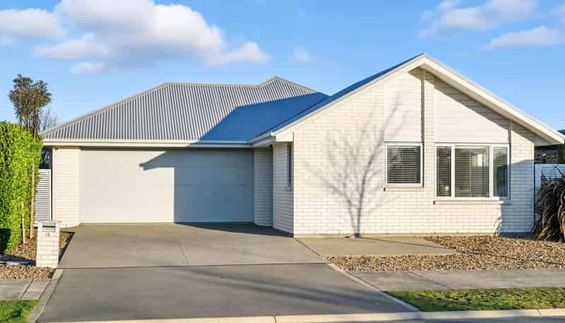 18 Ridgeway Avenue, ROLLESTON