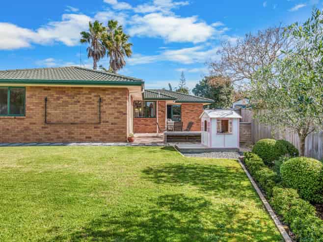 67 Cabeleigh Drive, Helensville