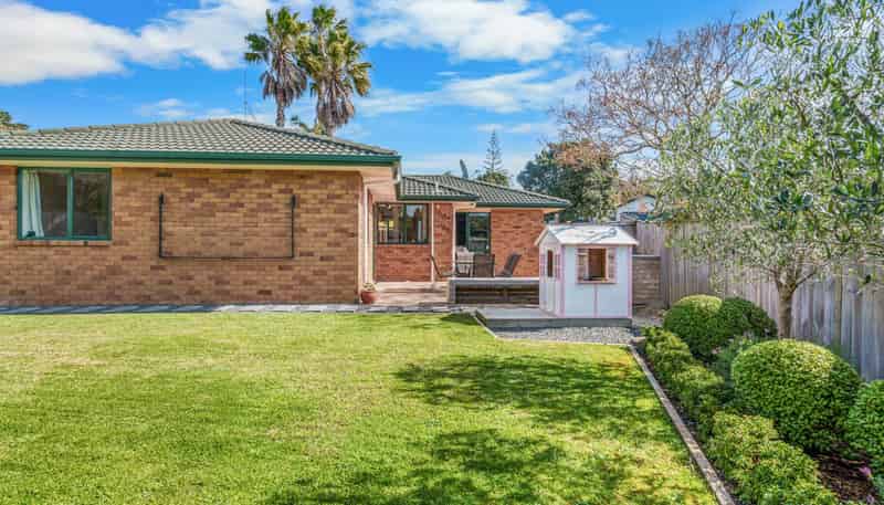 67 Cabeleigh Drive, Helensville