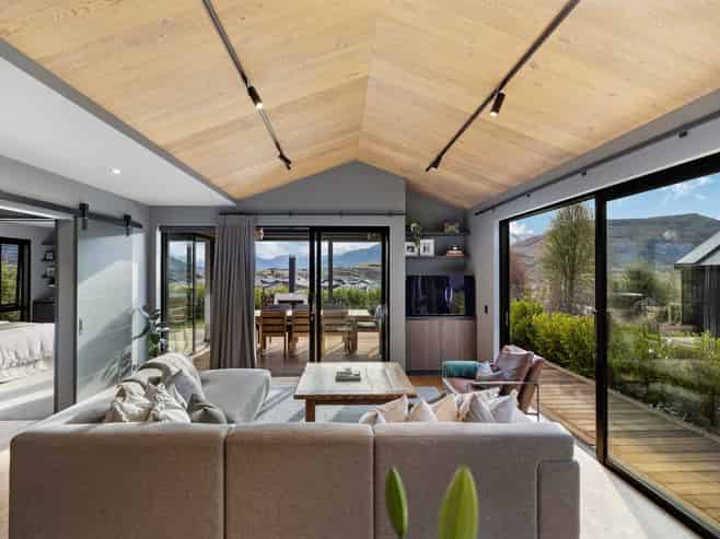 11B Double Cone Road, Jacks Point