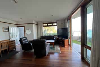 1a Stanley Point Road, Devonport