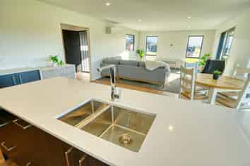 10 Hinau Crescent, Kaiata