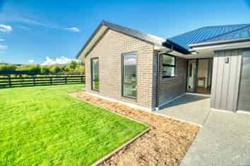 10 Hinau Crescent, Kaiata