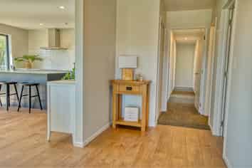 10 Hinau Crescent, Kaiata