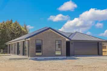 10 Hinau Crescent, Kaiata