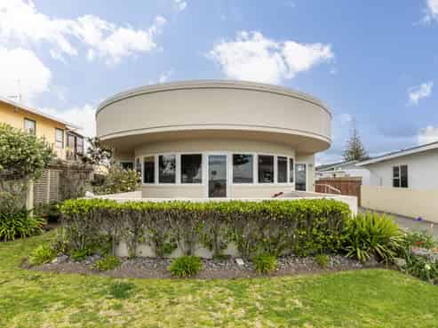 1/40 The Esplanade, Westshore