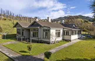 12 Shirley Lane, Sawyers Bay