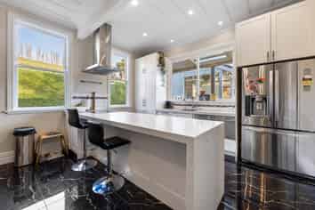 12 Shirley Lane, Sawyers Bay