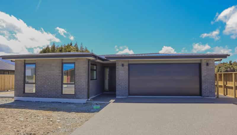 10A Hinau Crescent, Kaiata