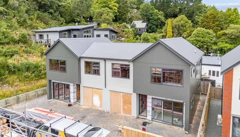 4/60 Akatarawa Road, Brown Owl